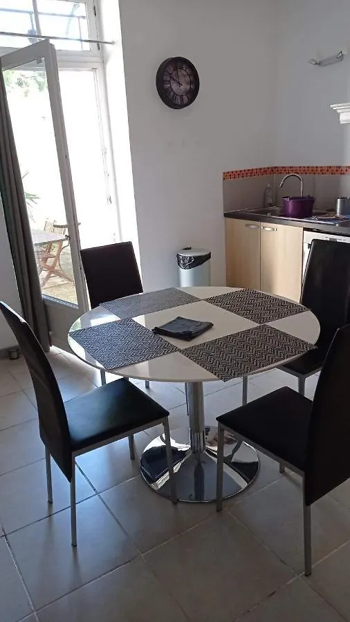 Apartment Appartement Villa Marie Fanny Arles